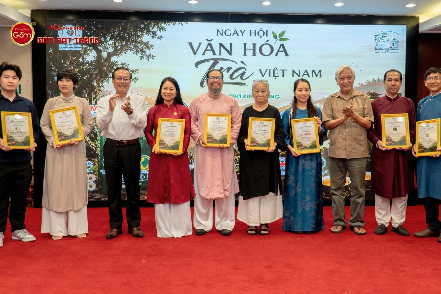 Kỷ niệm của các đơn vị tham gia ngày hội